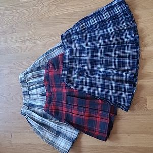 Girls Pleated Mini Skirts - Size 10-11 year olds/ 150